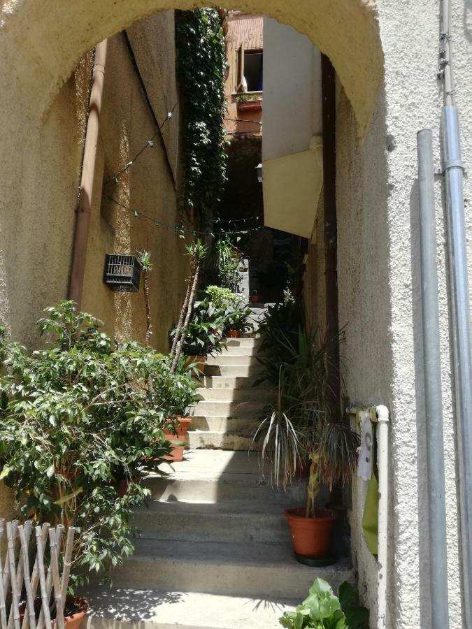 Il Piccolo Borgo Leilighet Piediluco Eksteriør bilde